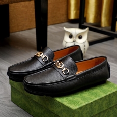 Gucci Low Shoes